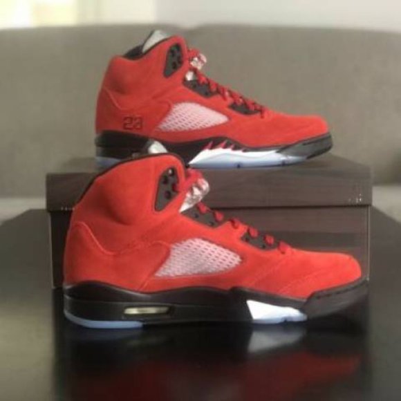 Air Jordan 5 Retro 'Raging Bull' 2021 - Picture 8 of 9
